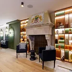 Star Champs-elysees Szálloda 4*