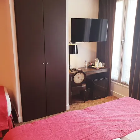 Hotel Star Champs-elysees Paris
