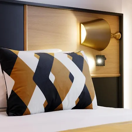 Star Champs-elysees Hotel 4*