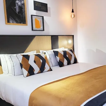 Hotel Star Champs-elysees 4*
