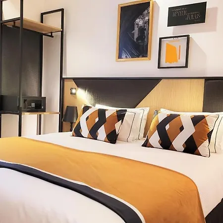 Hotel Star Champs-elysees 4*