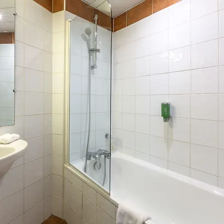 Star Champs-elysees فندق باريس