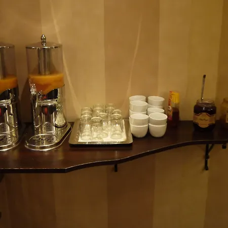 فندق Star Champs-elysees 4*