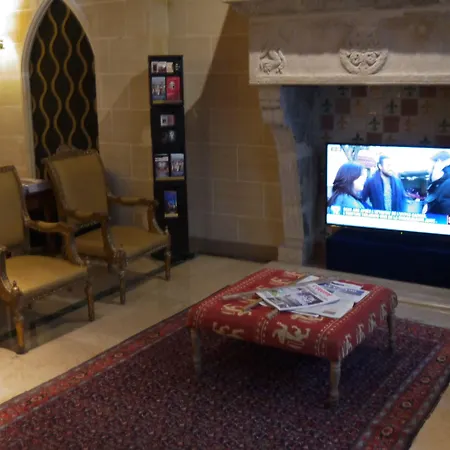 Star Champs-elysees 4*