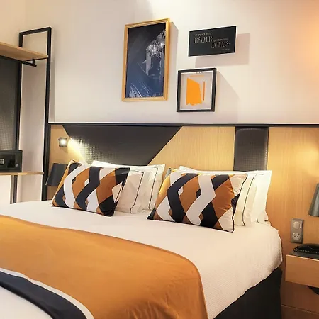 Star Champs-elysees باريس