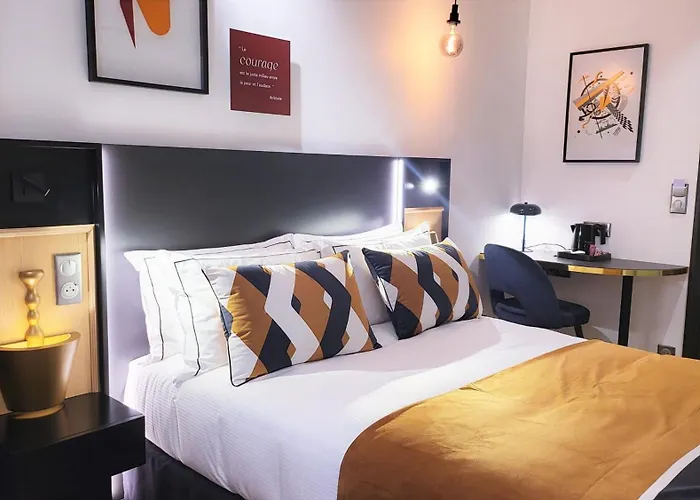 Hotel Star Champs-elysées 4*