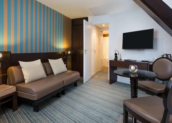 Hotel Star Champs-elysées