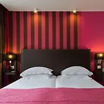 Hotell Star Champs-elysees 4*